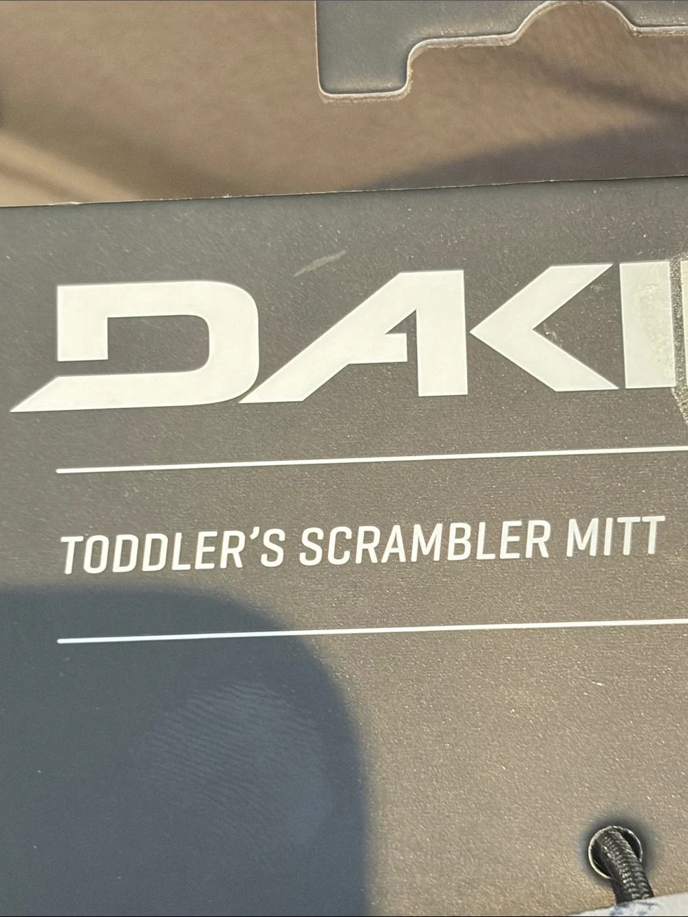 Dakine Toddler Scrambler Ski and Snowboard Mitten Medium Years 2-3 Forest Friend